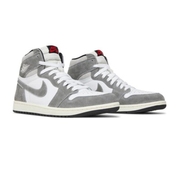 AIR JORDAN 1 HIGH OG BLACK WHITE LIGHT SMOKE GREY SIZE BIG KIDS 5.5Y PRELOVED - Picture 1 of 1